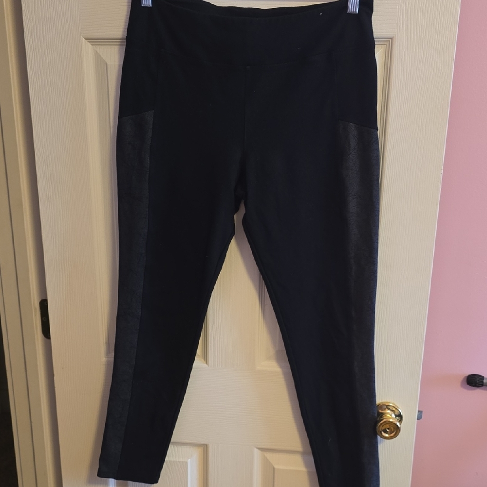 Mudd Black Leggings‎